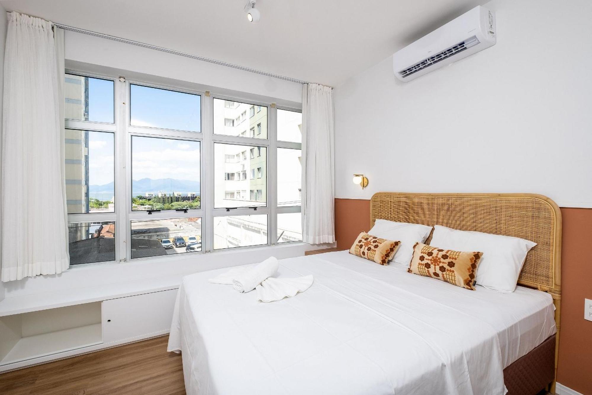 Aptos Modernos No Centro De Floripa - Vlr Флорианополис Экстерьер фото