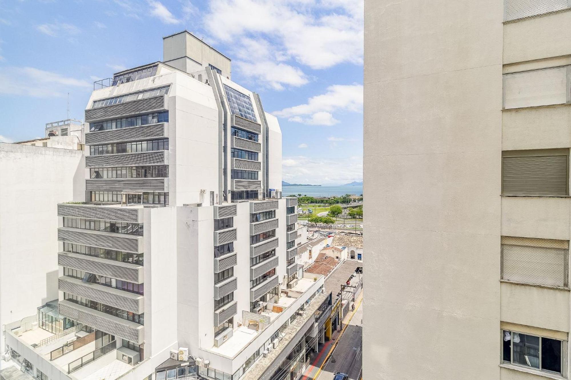 Aptos Modernos No Centro De Floripa - Vlr Флорианополис Экстерьер фото